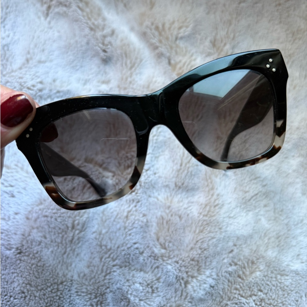 Stylish Black and Brown Women's Sunglasses